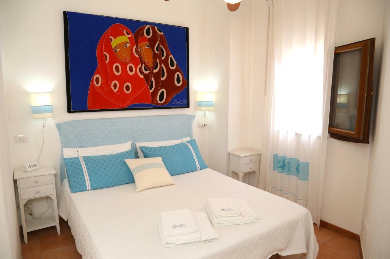 カステルサルド Il Tramonto Bed & Breakfast エクステリア 写真