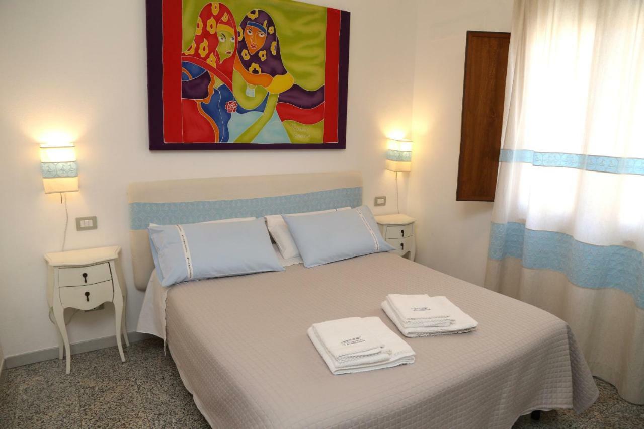 カステルサルド Il Tramonto Bed & Breakfast エクステリア 写真